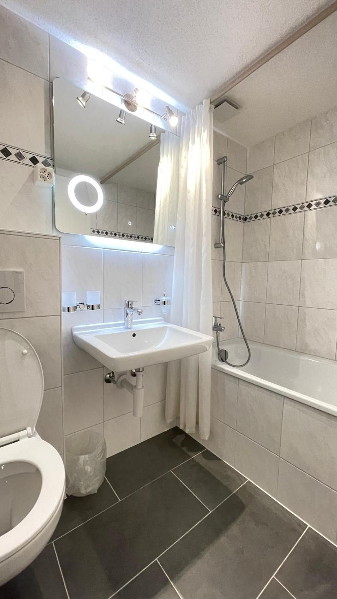 Villa Zentrum Haus دافوس المظهر الخارجي الصورة